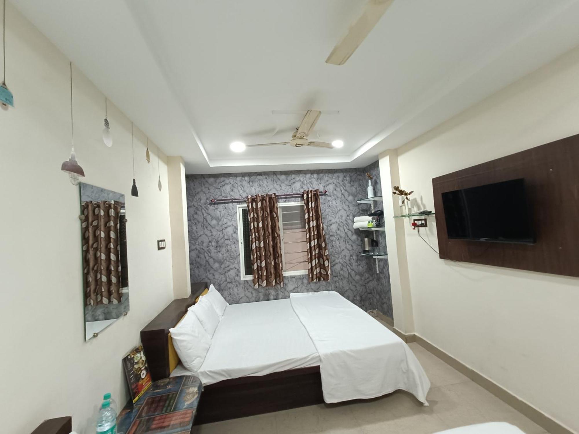 Ginger Hotels Ujjain Tower Kshipra Inn-Family Stay Airconditioned Hotel Exterior foto